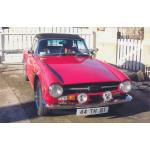 Triumph TR6 Carbus (3 Weber)